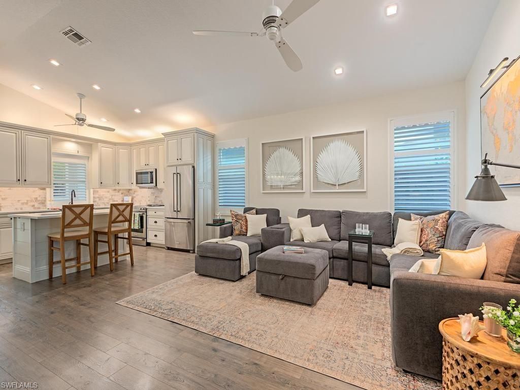 605 109th AVE N, NAPLES, FL 34108 — photo 4