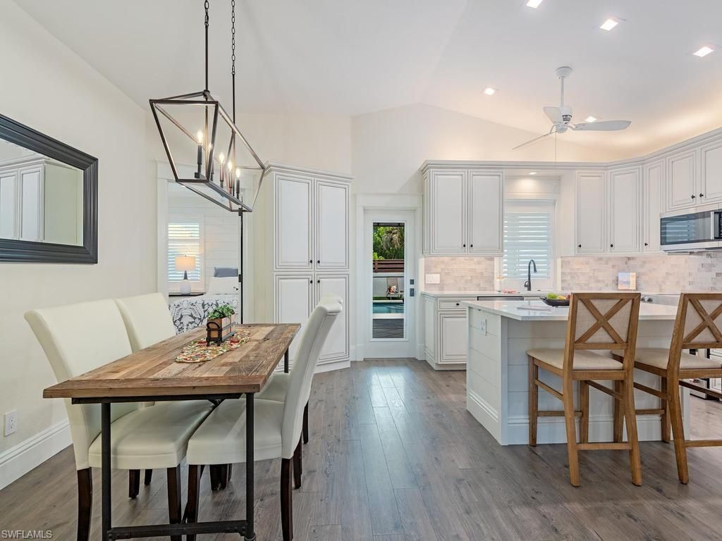 605 109th AVE N, NAPLES, FL 34108 — photo 5