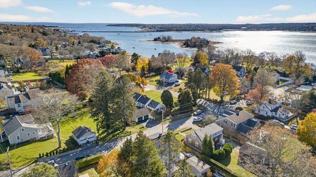 76 Ship Yard Lane, Dartmouth, MA 02748