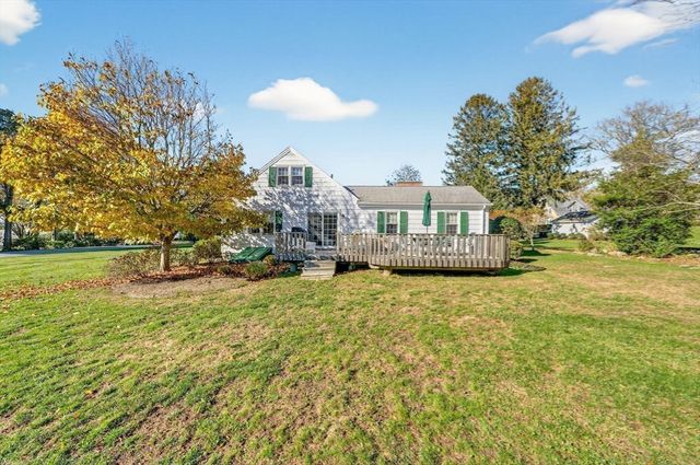 76 Ship Yard Lane, Dartmouth, MA 02748