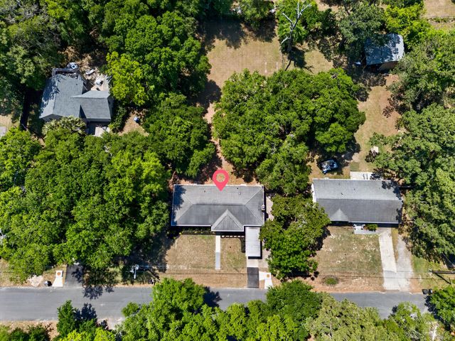 211 6th Avenue, Mount Pleasant, SC 29464