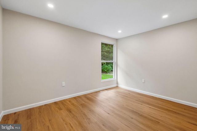 12930 ASBURY DR, Fort Washington, MD 20744