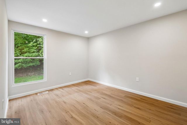 12930 ASBURY DR, Fort Washington, MD 20744