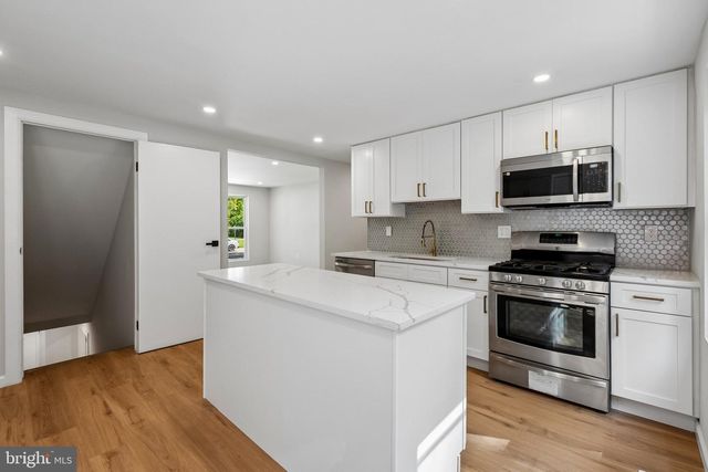 12930 ASBURY DR, Fort Washington, MD 20744