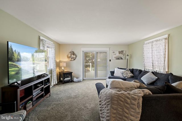 517 EVANS AVE, Willow Grove, PA 19090