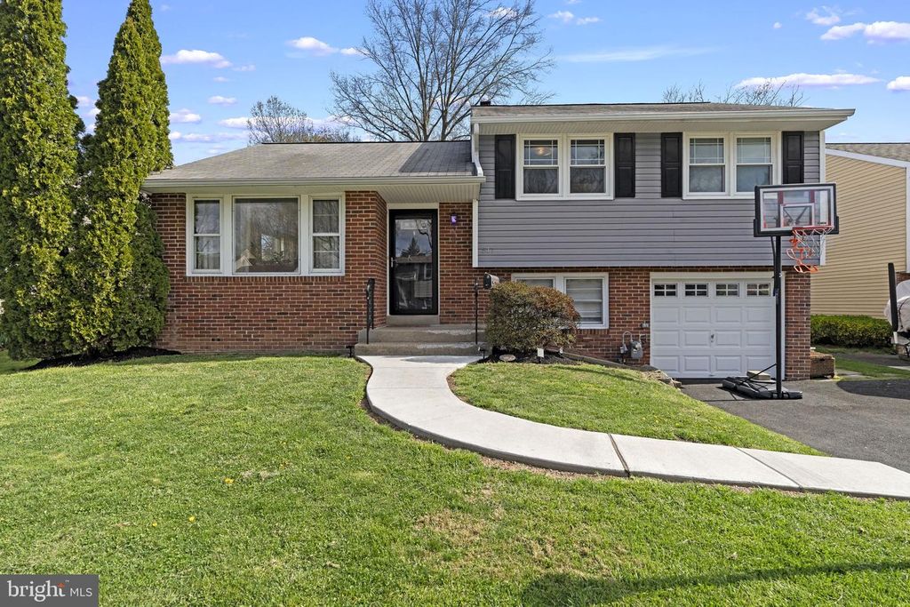 517 EVANS AVE, Willow Grove, PA 19090