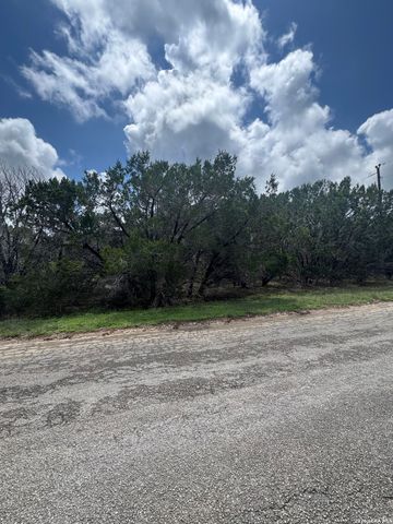300 Dorothy, Canyon Lake, TX 78133