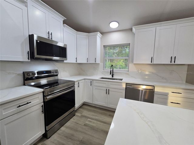 203 EMERALD ROAD, Ocala, FL 34472