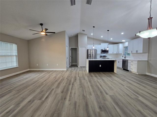 203 EMERALD ROAD, Ocala, FL 34472