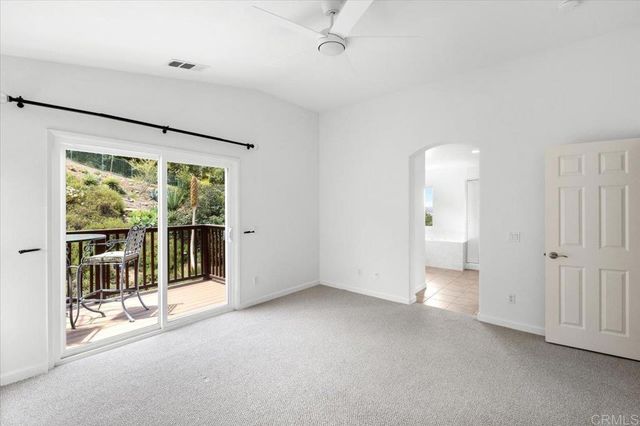 3173 Willow Tree Ln, Escondido, CA 92027