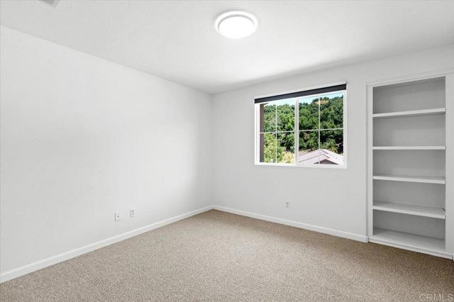 3173 Willow Tree Ln, Escondido, CA 92027