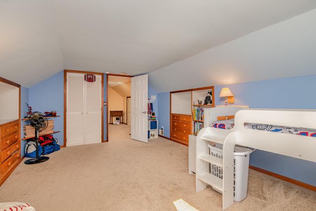 1660 Amsterdam Road, Fort Wright, KY 41011