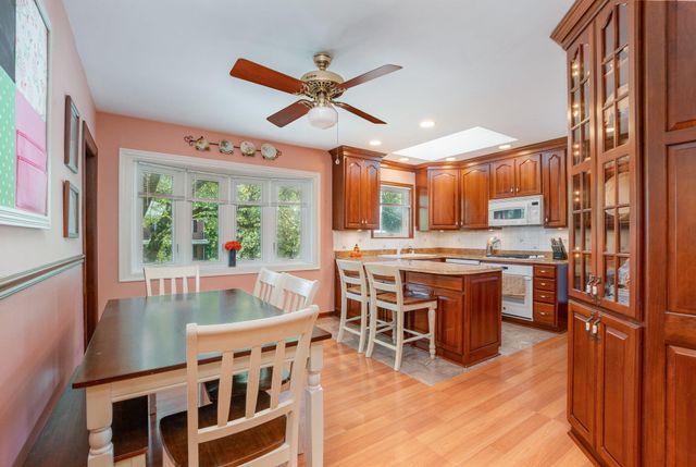 1660 Amsterdam Road, Fort Wright, KY 41011