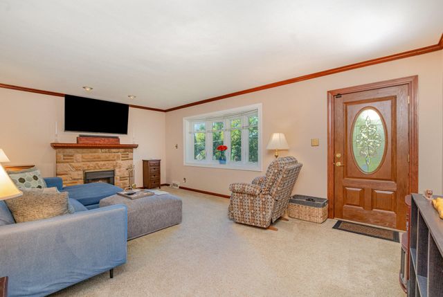 1660 Amsterdam Road, Fort Wright, KY 41011