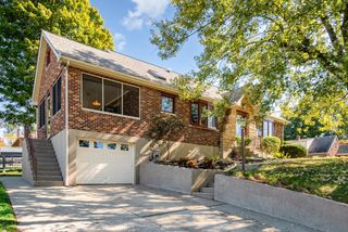 1660 Amsterdam Road, Fort Wright, KY 41011