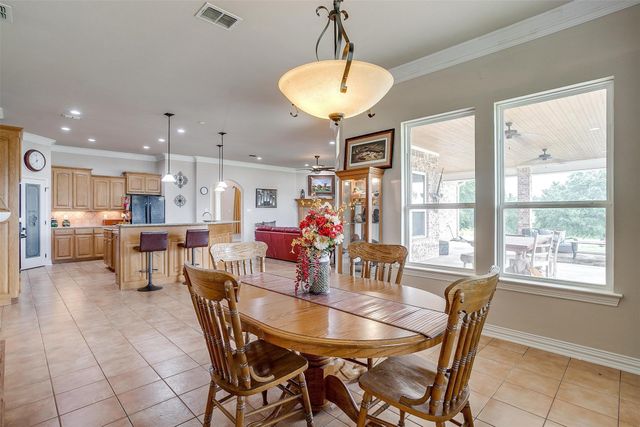 107 Chappel Hill Court, Weatherford, TX 76088