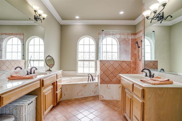 107 Chappel Hill Court, Weatherford, TX 76088