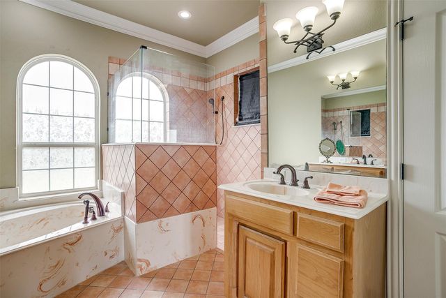 107 Chappel Hill Court, Weatherford, TX 76088