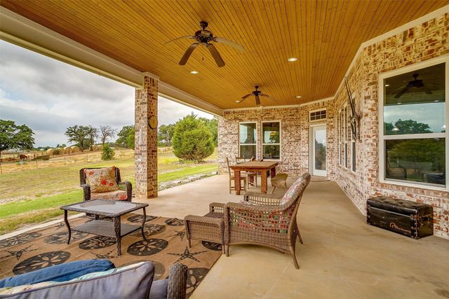 107 Chappel Hill Court, Weatherford, TX 76088