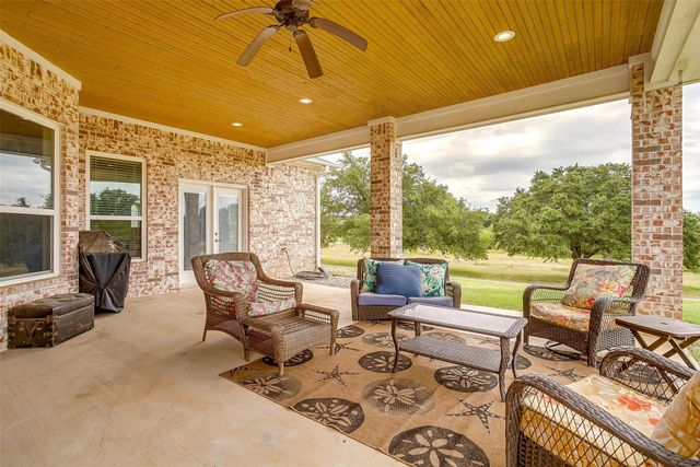 107 Chappel Hill Court, Weatherford, TX 76088