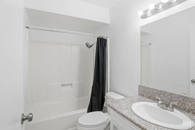 3417 Alum Avenue, Bakersfield, CA 93309