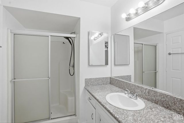 3417 Alum Avenue, Bakersfield, CA 93309