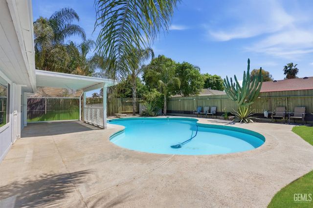 3417 Alum Avenue, Bakersfield, CA 93309