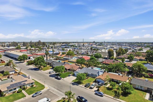 3417 Alum Avenue, Bakersfield, CA 93309