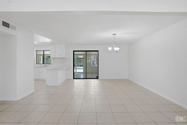 3417 Alum Avenue, Bakersfield, CA 93309