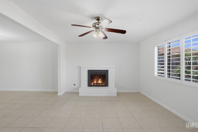 3417 Alum Avenue, Bakersfield, CA 93309