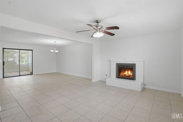 3417 Alum Avenue, Bakersfield, CA 93309