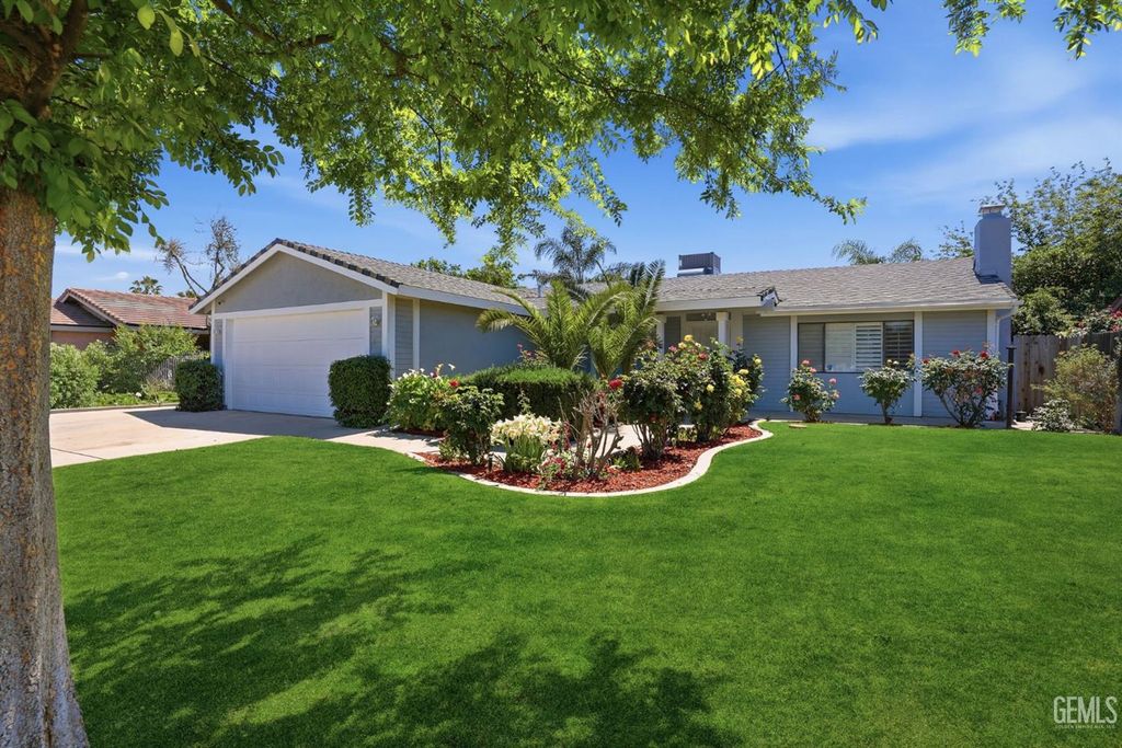 3417 Alum Avenue, Bakersfield, CA 93309