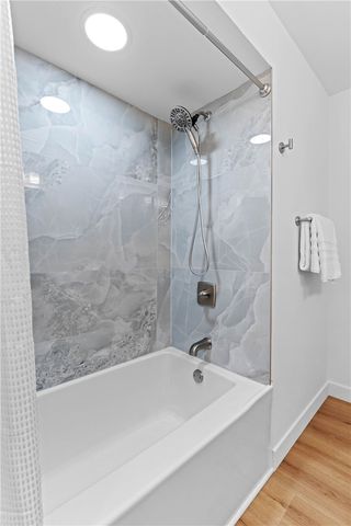 617 Laurelann Drive, Dayton, OH 45429