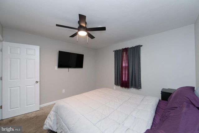 19 ENTER TURN, Willingboro, NJ 08046