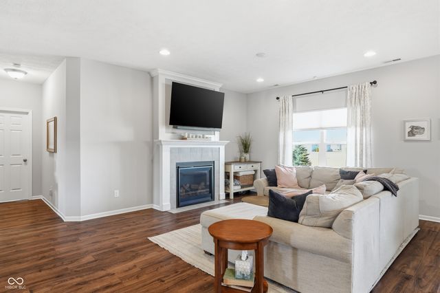 12328 Wright Court, Noblesville, IN 46060