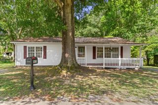 4621 SE Bramblett Drive, Dalton, GA 30721