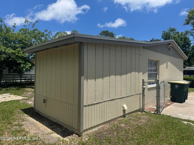 3554 BROCKWAY Road, Jacksonville, FL 32250
