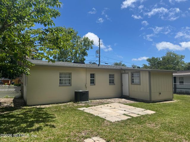 3554 BROCKWAY Road, Jacksonville, FL 32250