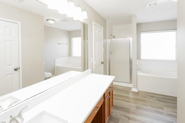 32034 Ashton Lane, Pinehurst, TX 77362