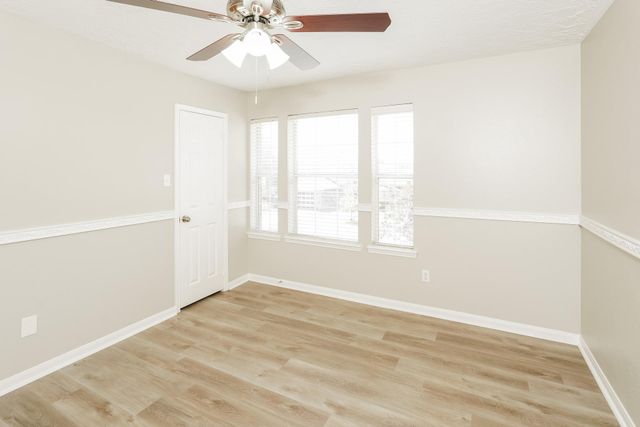 32034 Ashton Lane, Pinehurst, TX 77362