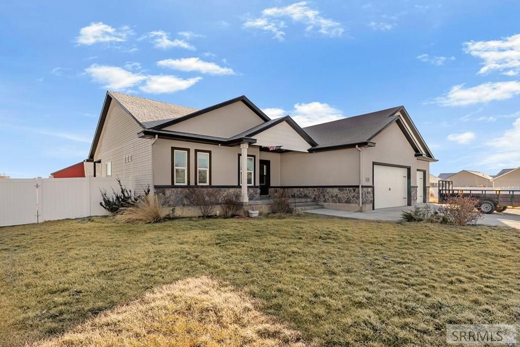 Image 2 of property listing at 4348 N Harley Drive, Idaho Falls, ID 83401