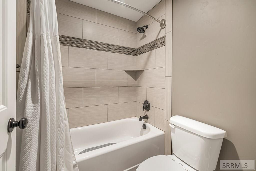 Image 41 of property listing at 4348 N Harley Drive, Idaho Falls, ID 83401