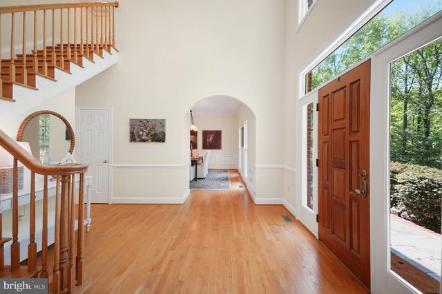 5722 GREENVIEW LN, Warrenton, VA 20187