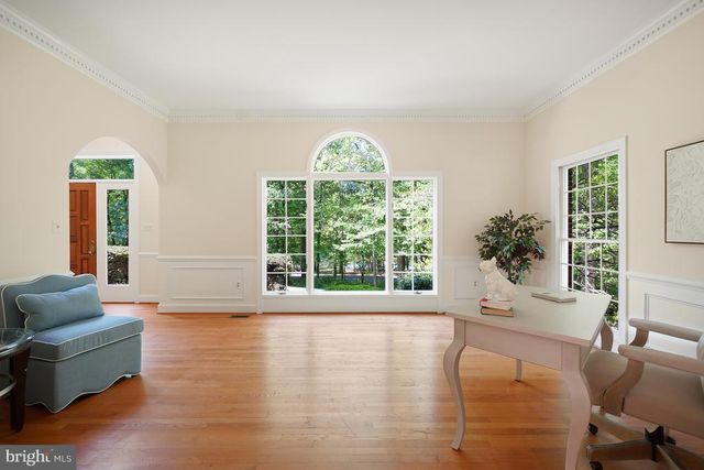 5722 GREENVIEW LN, Warrenton, VA 20187