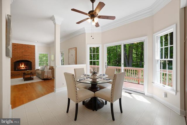 5722 GREENVIEW LN, Warrenton, VA 20187
