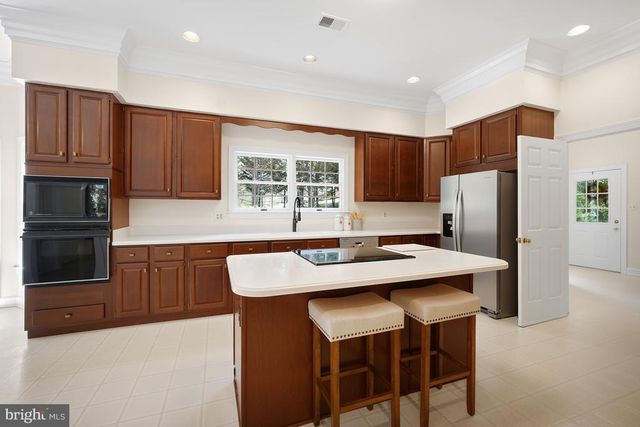 5722 GREENVIEW LN, Warrenton, VA 20187