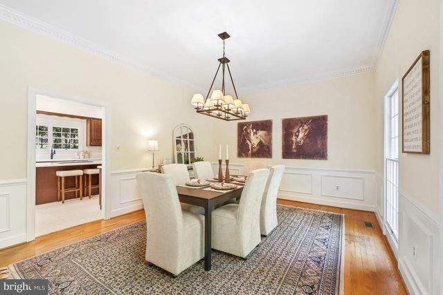 5722 GREENVIEW LN, Warrenton, VA 20187
