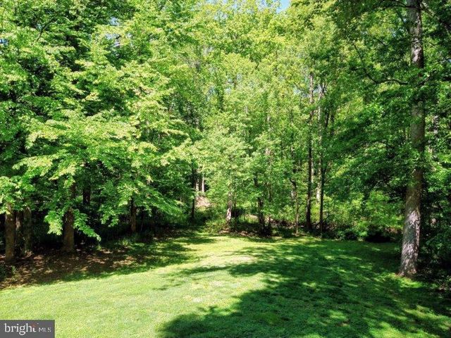 5722 GREENVIEW LN, Warrenton, VA 20187
