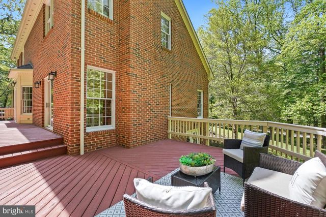 5722 GREENVIEW LN, Warrenton, VA 20187