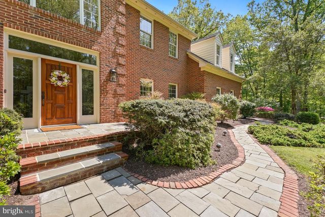 5722 GREENVIEW LN, Warrenton, VA 20187